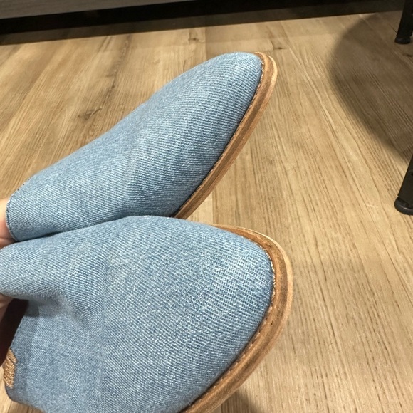 Frye  fenn washed denim Mules good condition sz 9..5 - Picture 6 of 9